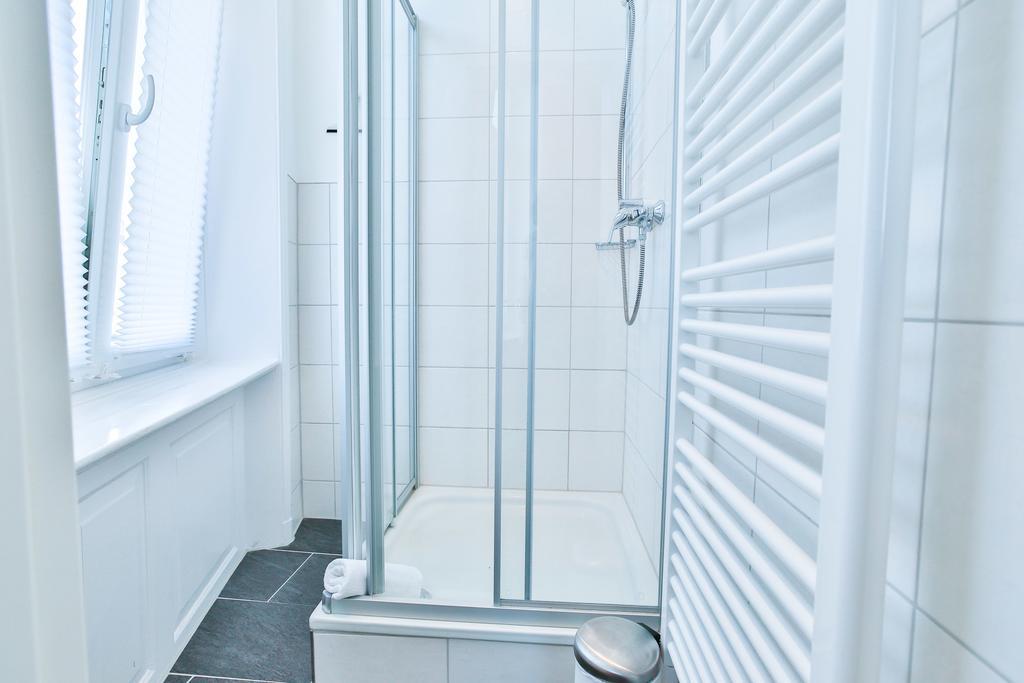 Riverside Apartments لوبيك المظهر الخارجي الصورة